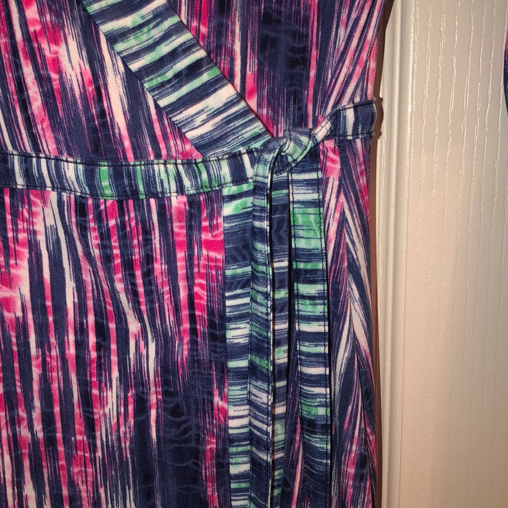 Dress - Picture 3 of 5